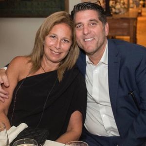 Meet your Posher, Leslie